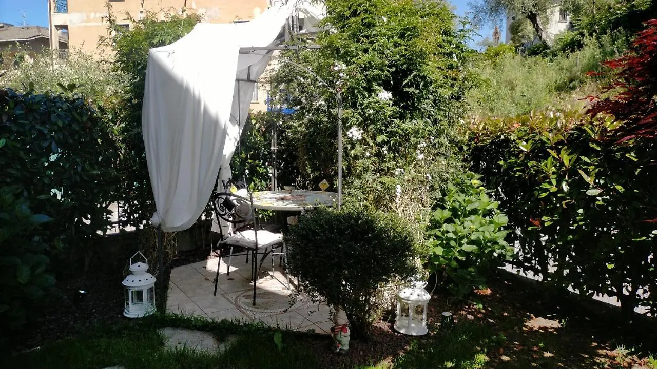 Home Di Ryu E Mylu San Salvatore  San Salvatore (Genoa)